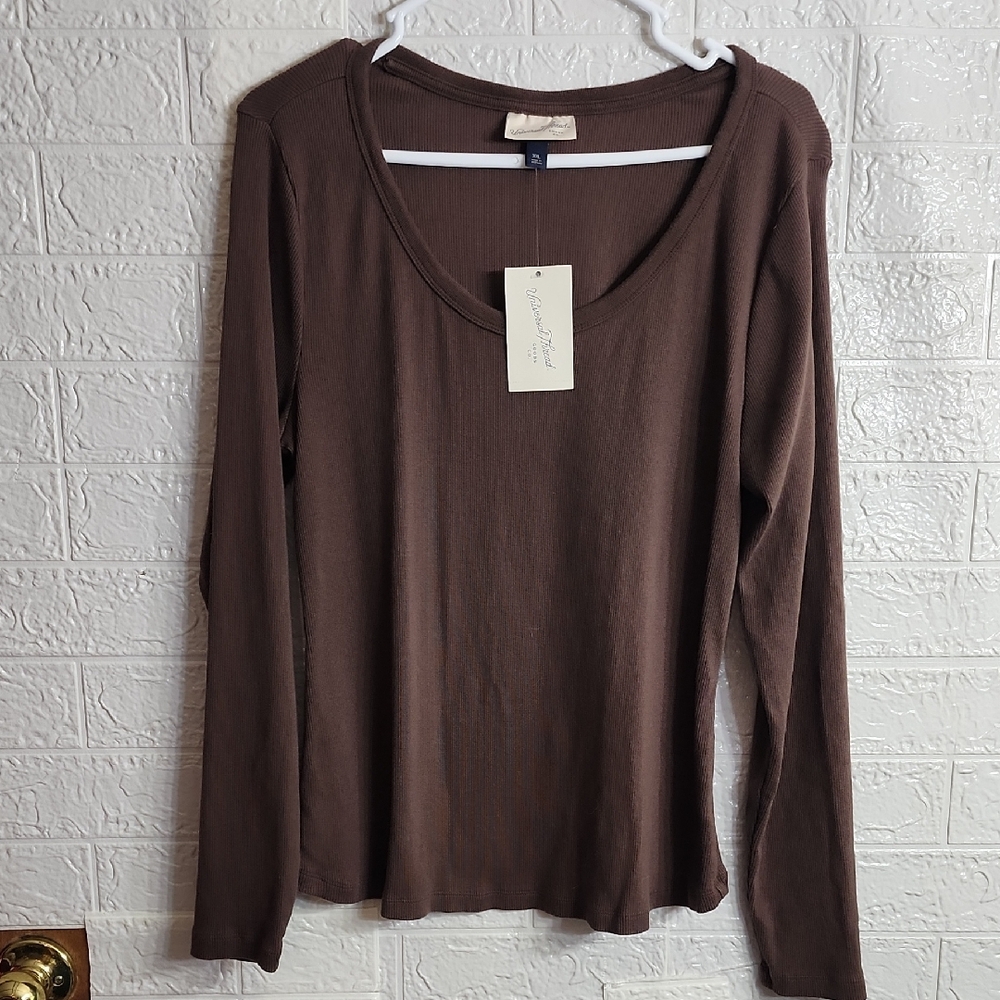 Universal Thread Chocolate Long Sleeve Thermal